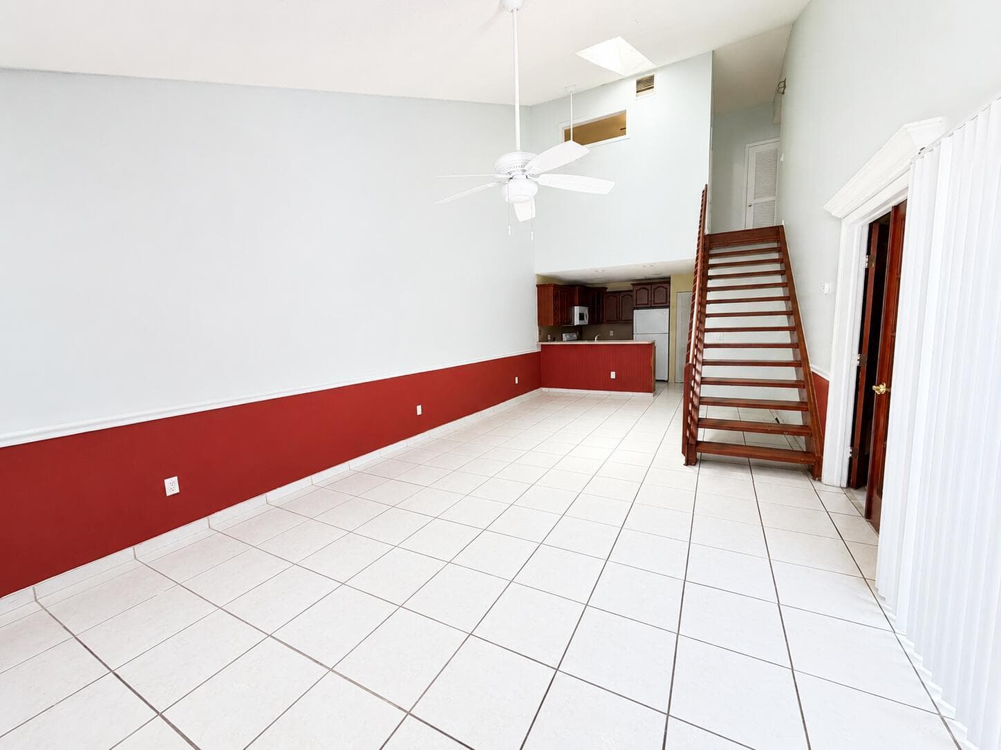 2035 Winners Circle, North Lauderdale, FL 33068 photo 2