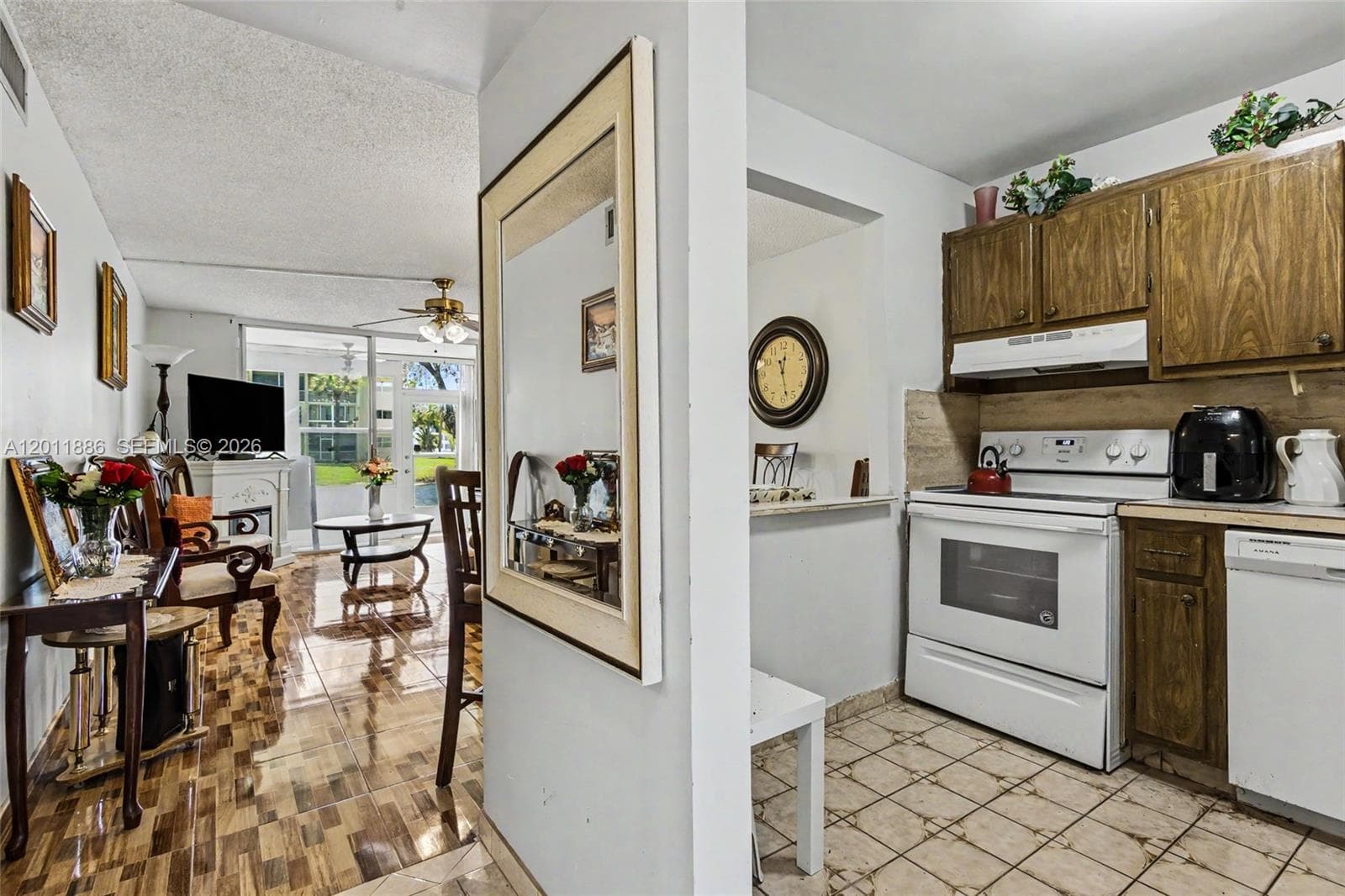 2831 E Sunrise Lakes Dr # 105, Sunrise, FL 33322 photo 6