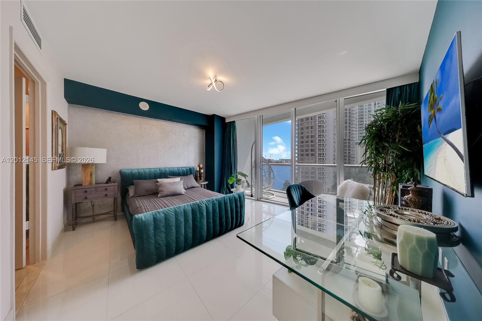 465 Brickell Ave # 1019, Miami, FL 33131 photo 11