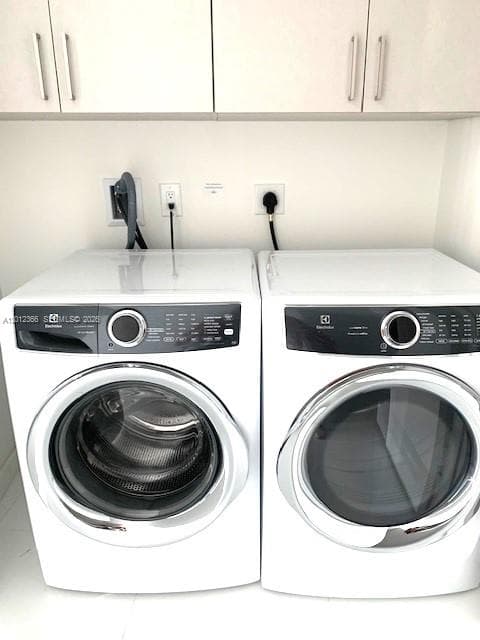 851 NE 1st Ave # 2110, Miami, FL 33132 photo 9