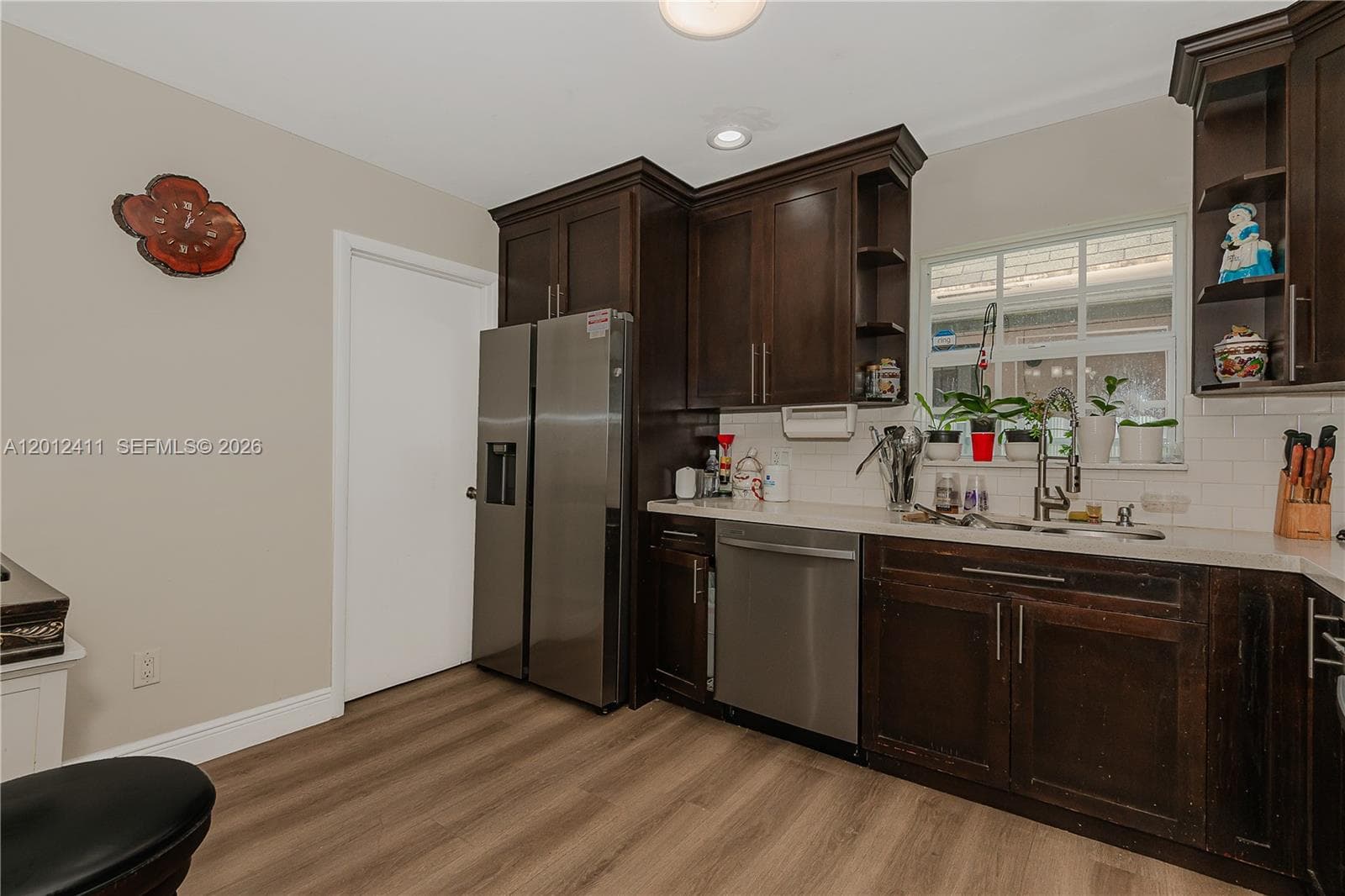 395 W 39th Pl, Hialeah, FL 33012 photo 13