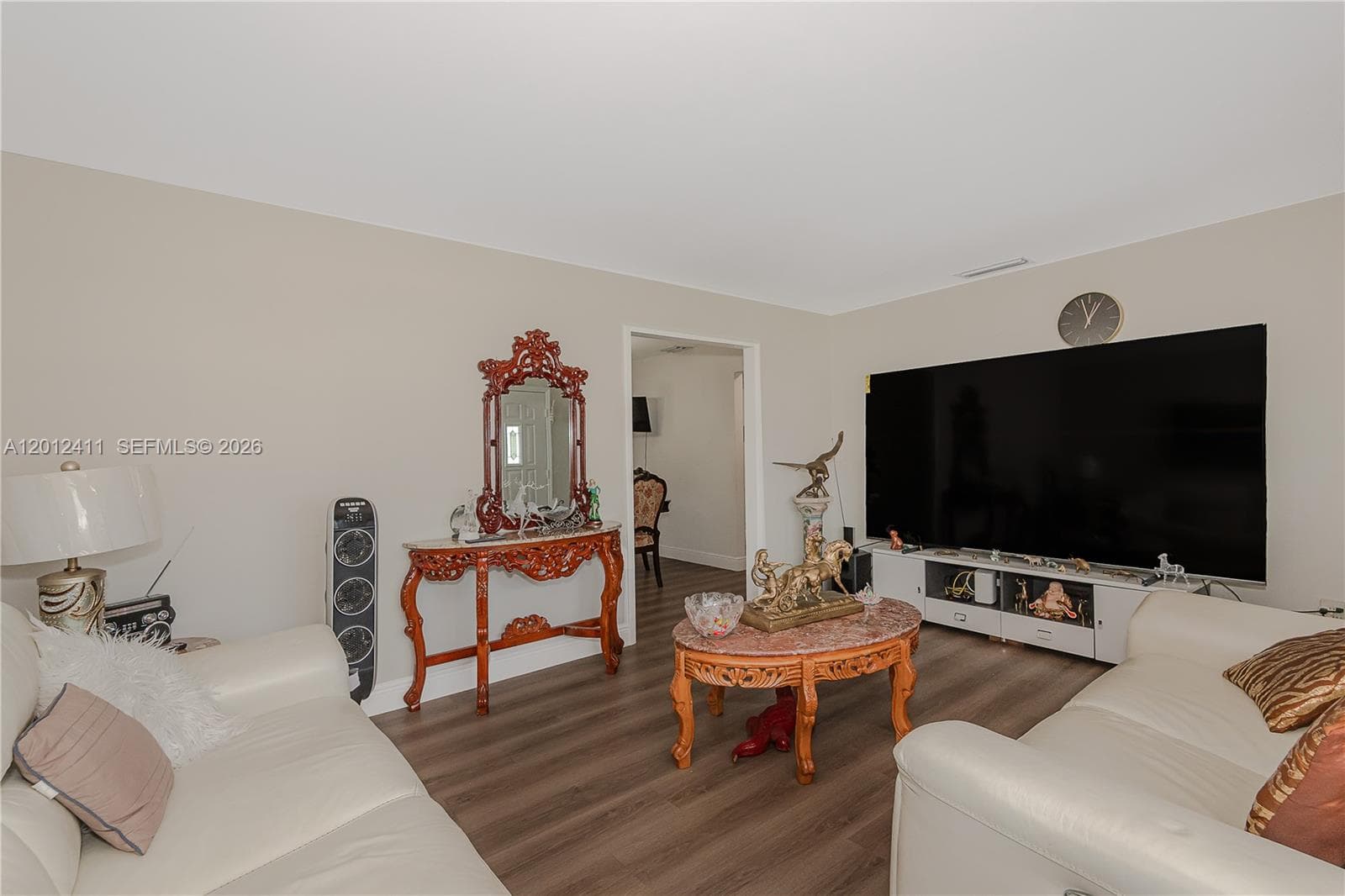 395 W 39th Pl, Hialeah, FL 33012 photo 7