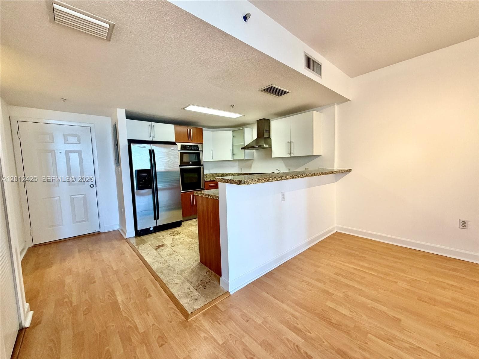 170 SE 14th St # 2906, Miami, FL 33131 photo 7