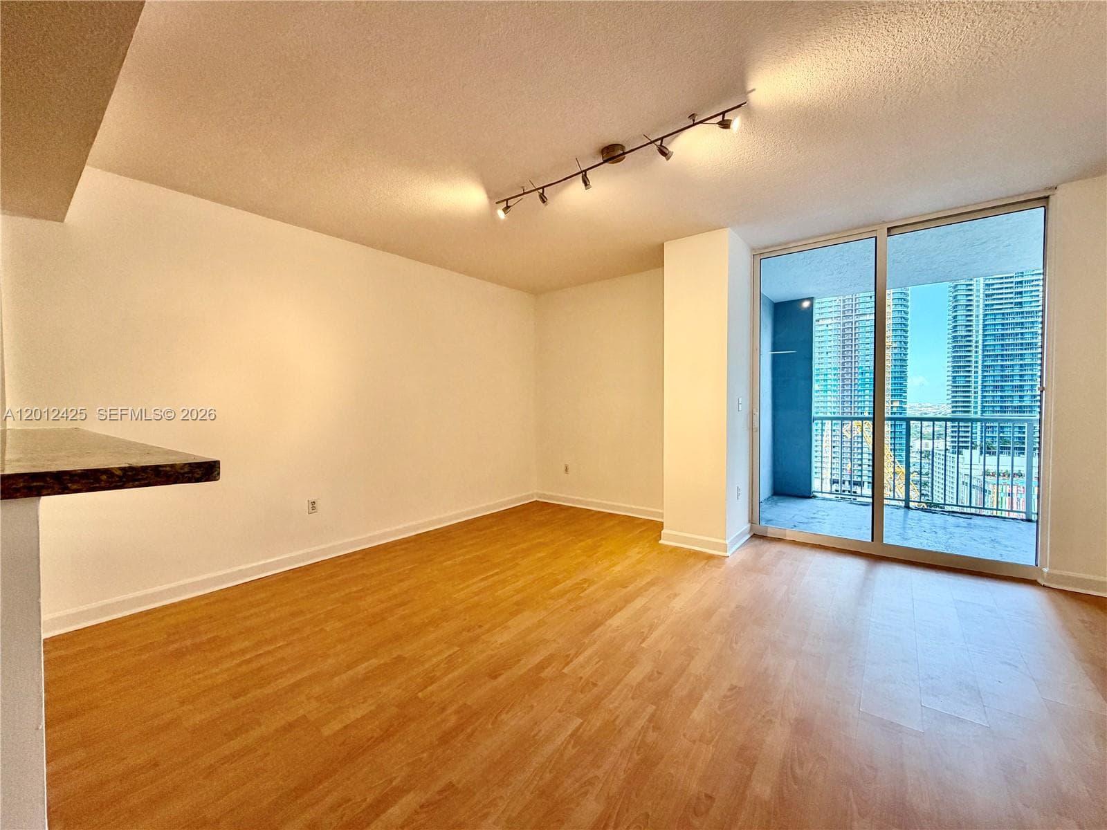 170 SE 14th St # 2906, Miami, FL 33131 photo 11