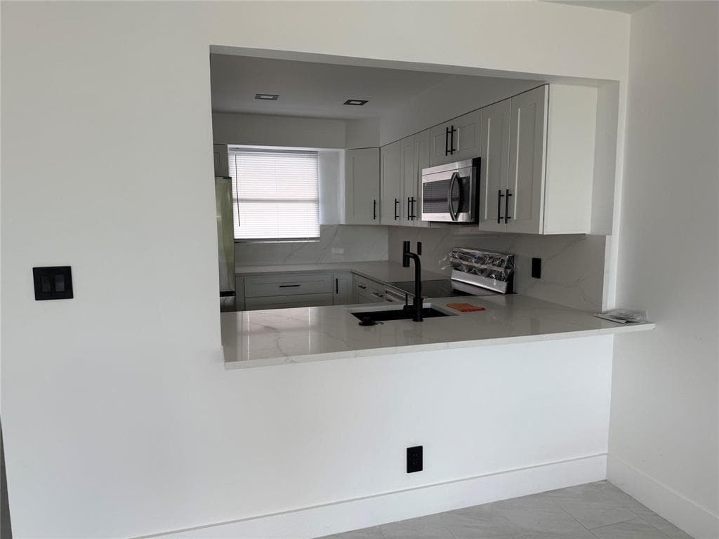 112 Royal Park Drive # 4b, Oakland Park, FL 33309 photo 12