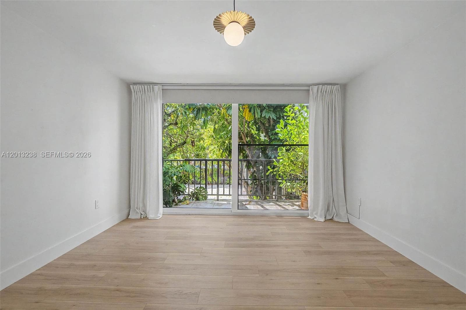 2984 Mary St, Miami, FL 33133 photo 11