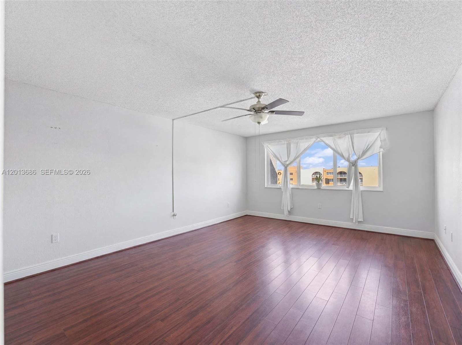 6950 Miami Gardens Dr # 2-506, Hialeah, FL 33015 photo 10