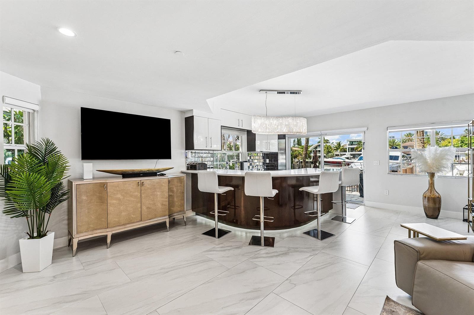 19 Hendricks Isle, Fort Lauderdale, FL 33301 photo 11