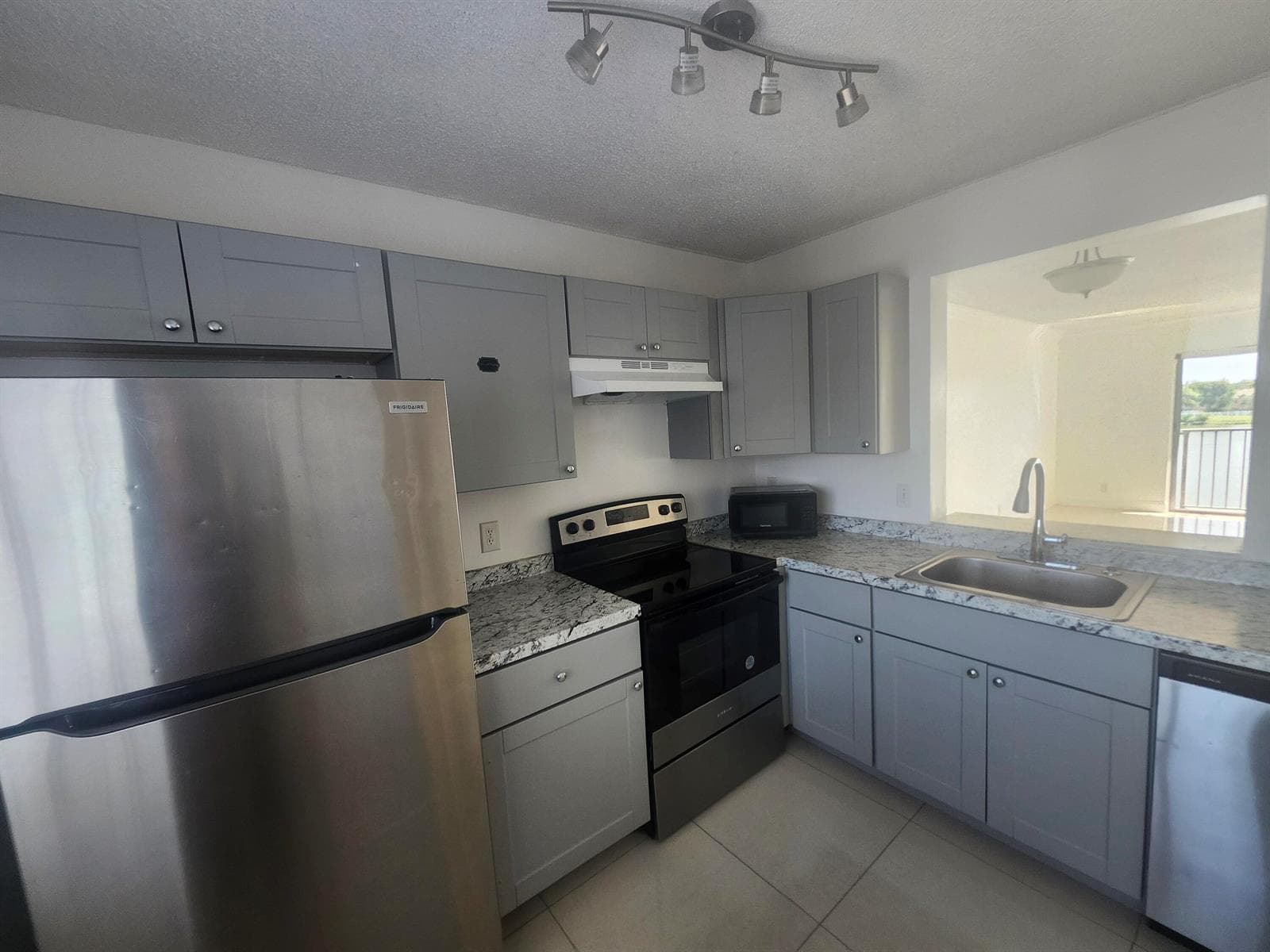 8600 N Sherman Circle N # 408, Miramar, FL 33025 photo 7