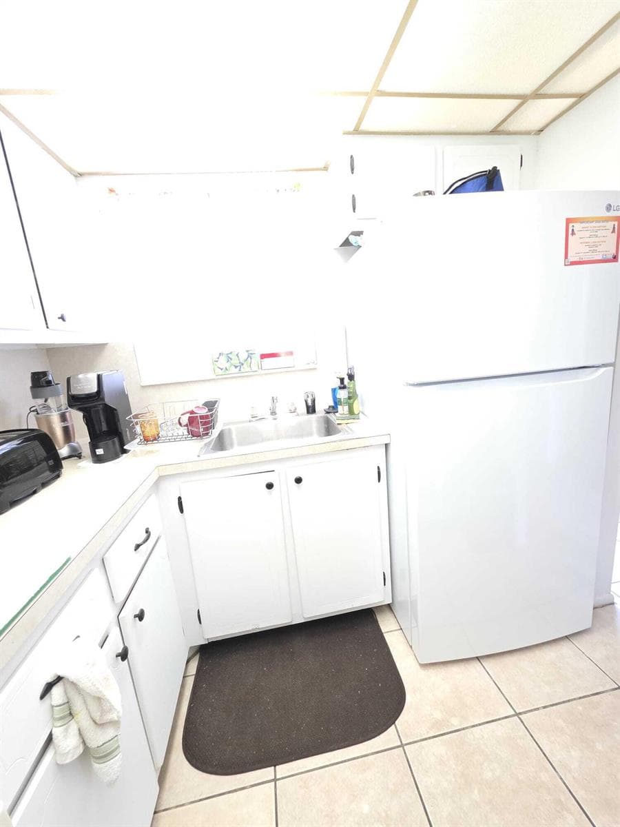 8400 Sunrise Lakes Boulevard # 107, Sunrise, FL 33322 photo 12
