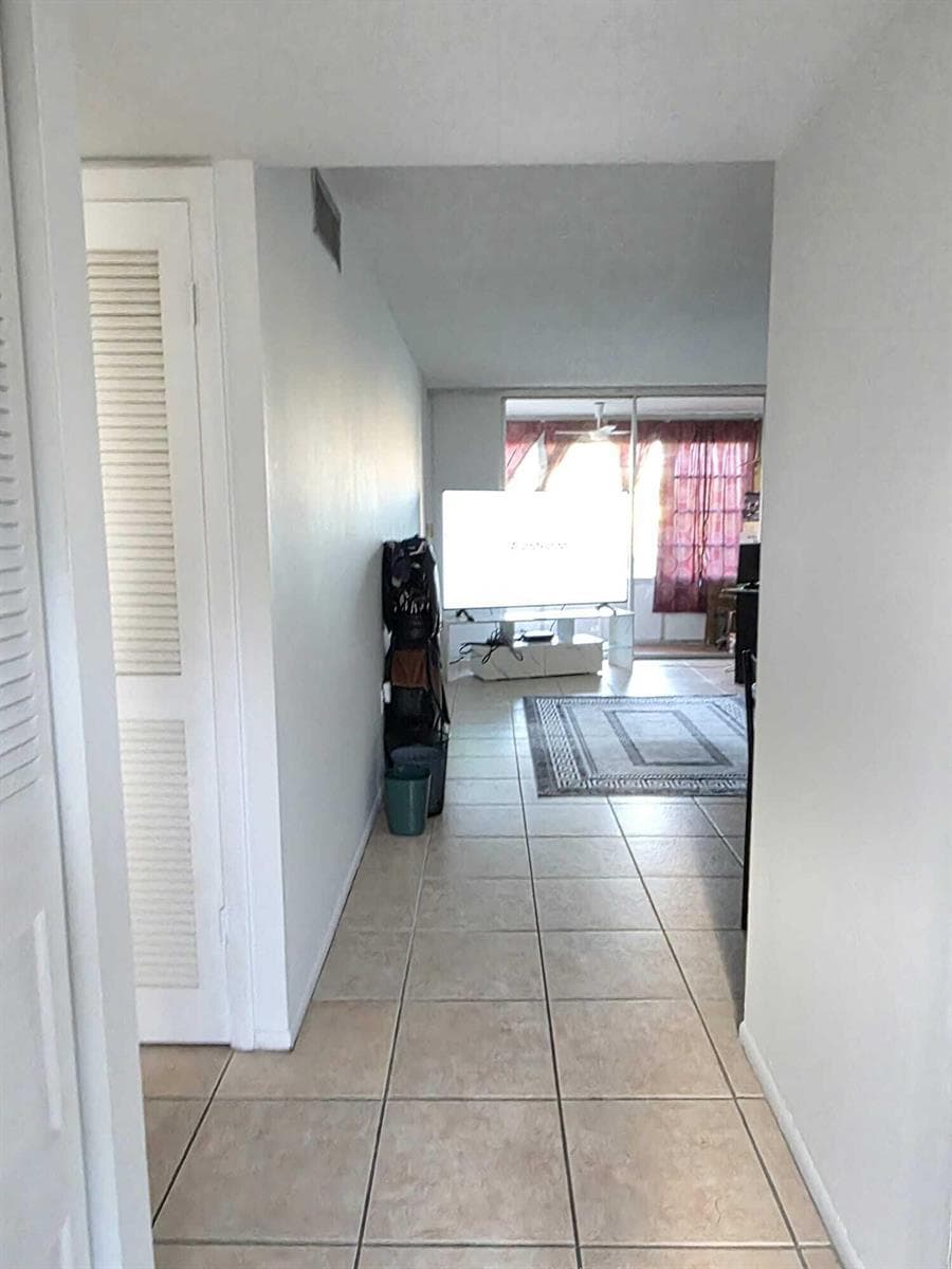 8400 Sunrise Lakes Boulevard # 107, Sunrise, FL 33322 photo 10