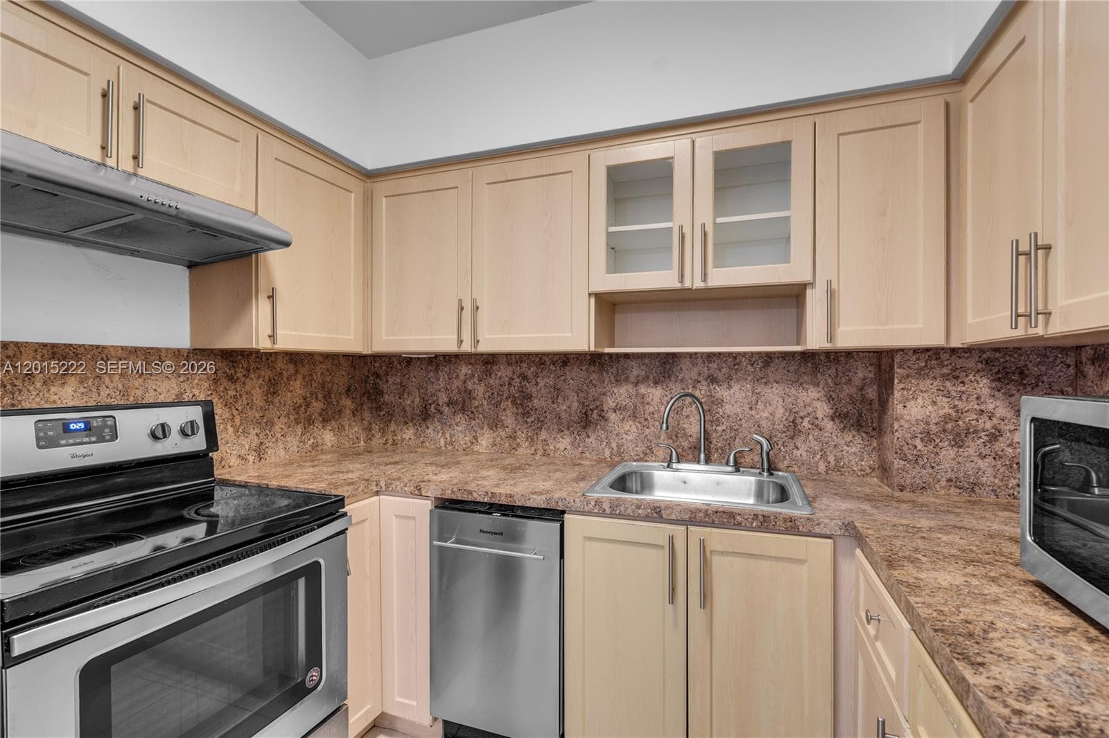 7441 Wayne Ave # 4G, Miami Beach, FL 33141 photo 10