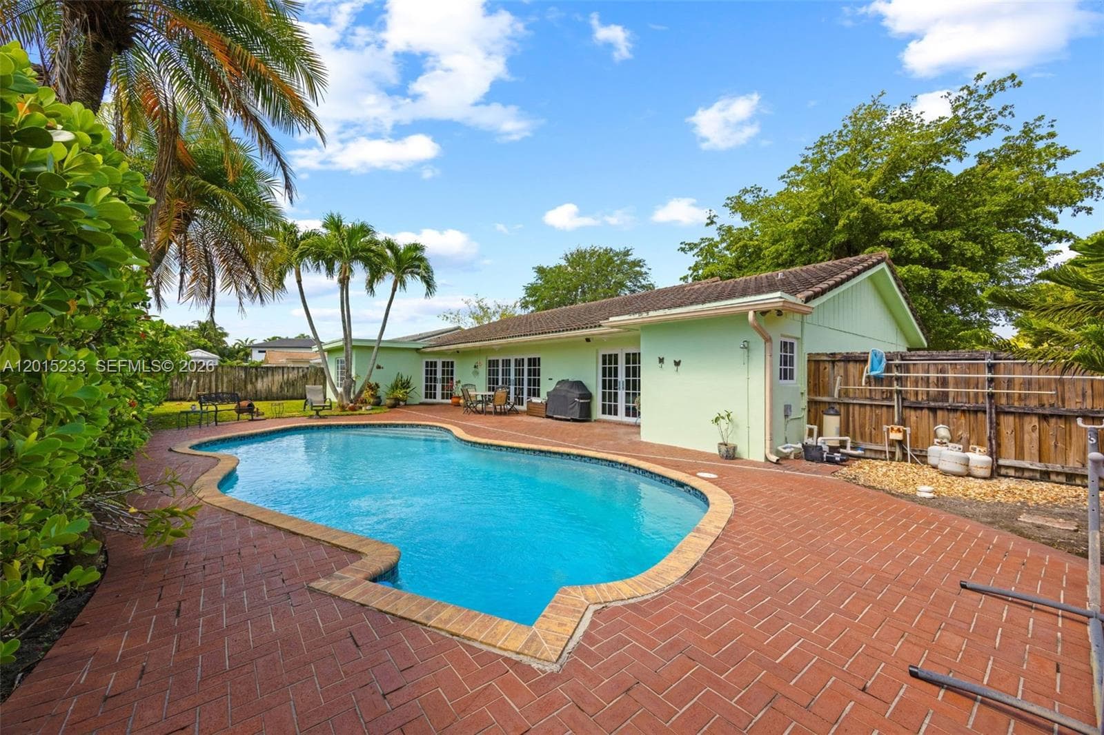 21141 NE 21st Ct, Miami, FL 33179 photo 13