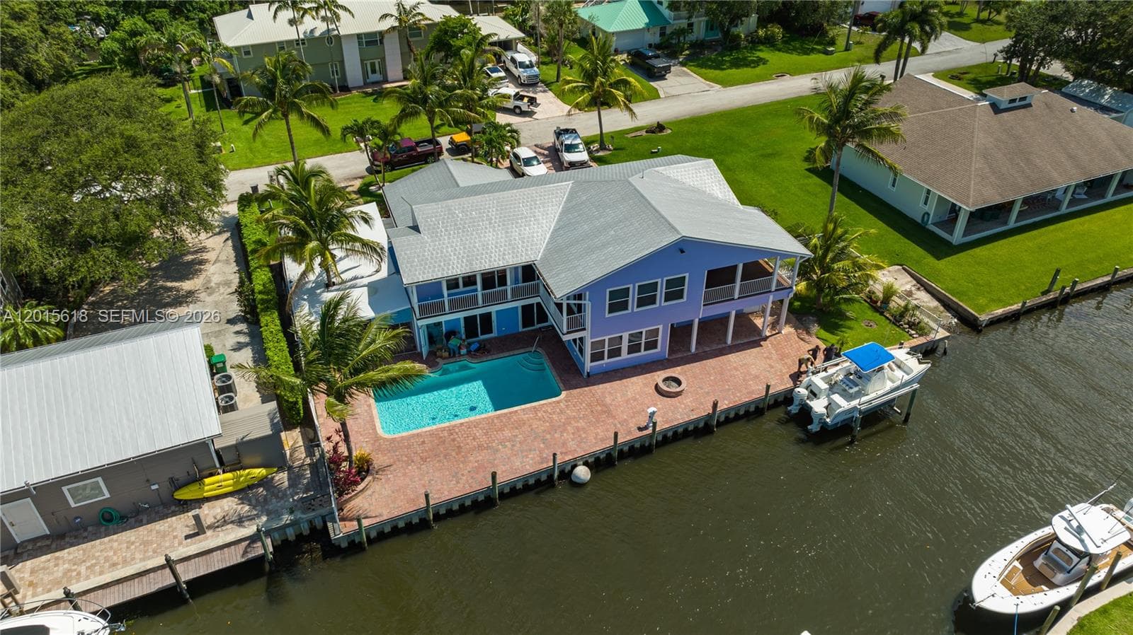 474 Peninsula Dr, Fort Pierce, FL 34946 photo 3