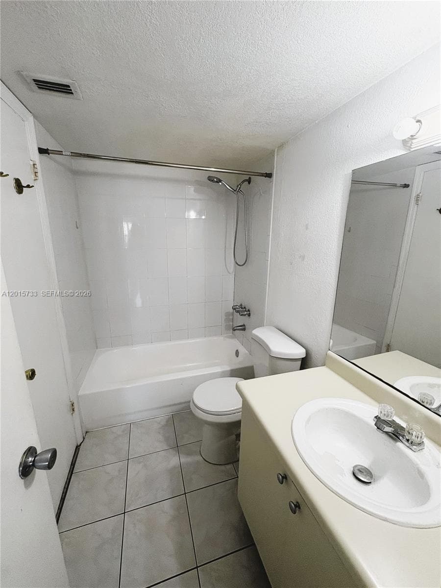 10900 SW 104th St # 315, Miami, FL 33176 photo 10