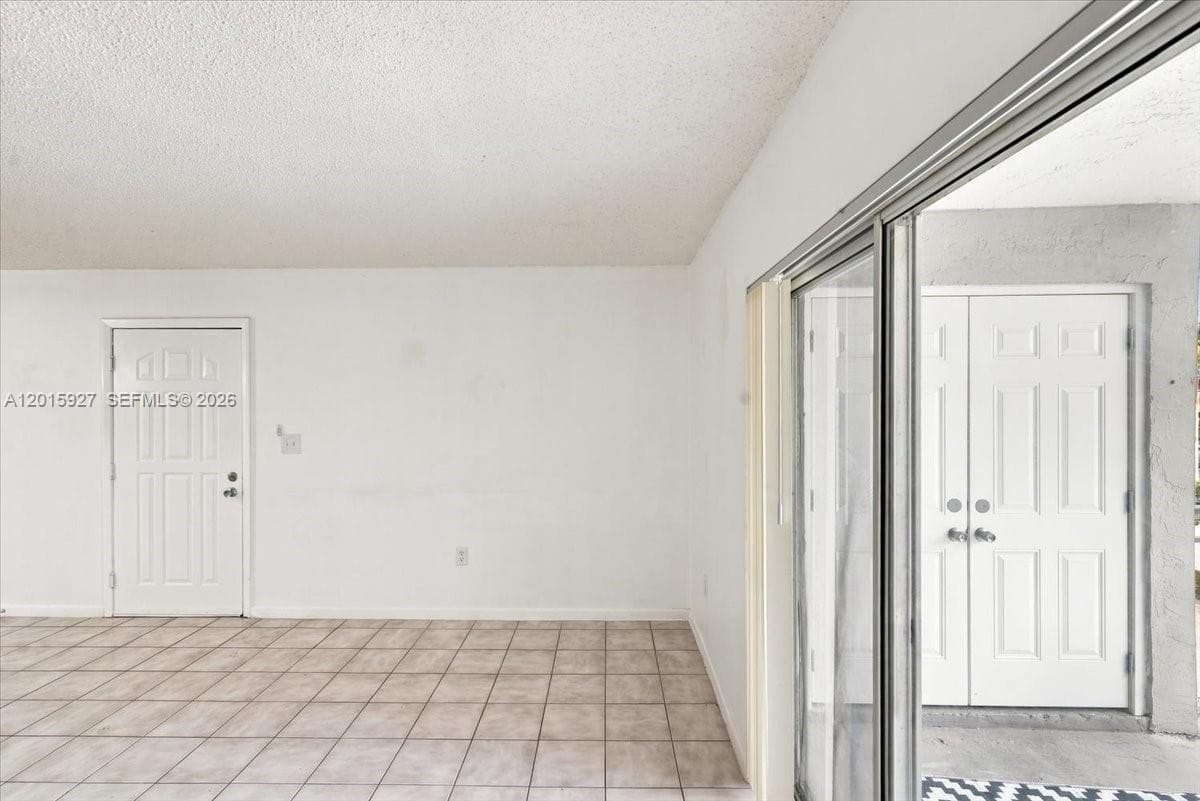 8660 SW 212th St # 306, Cutler Bay, FL 33189 photo 7