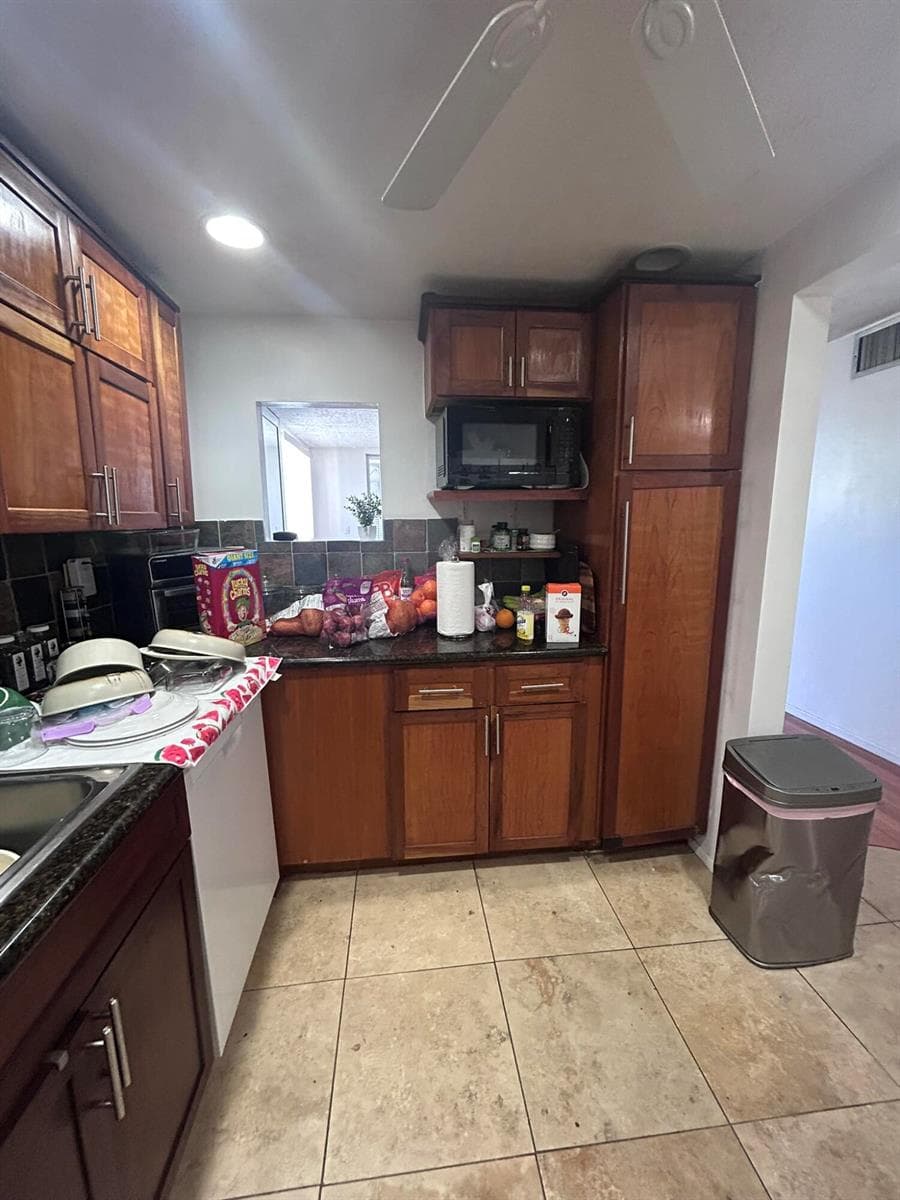 7300 NW 17th Street # 402, Plantation, FL 33313 photo 7