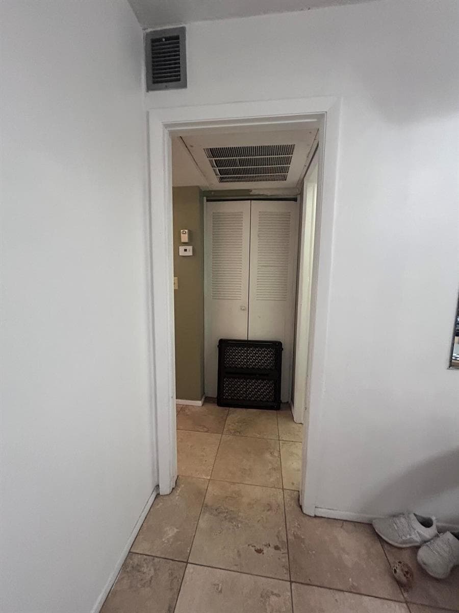 7300 NW 17th Street # 402, Plantation, FL 33313 photo 9