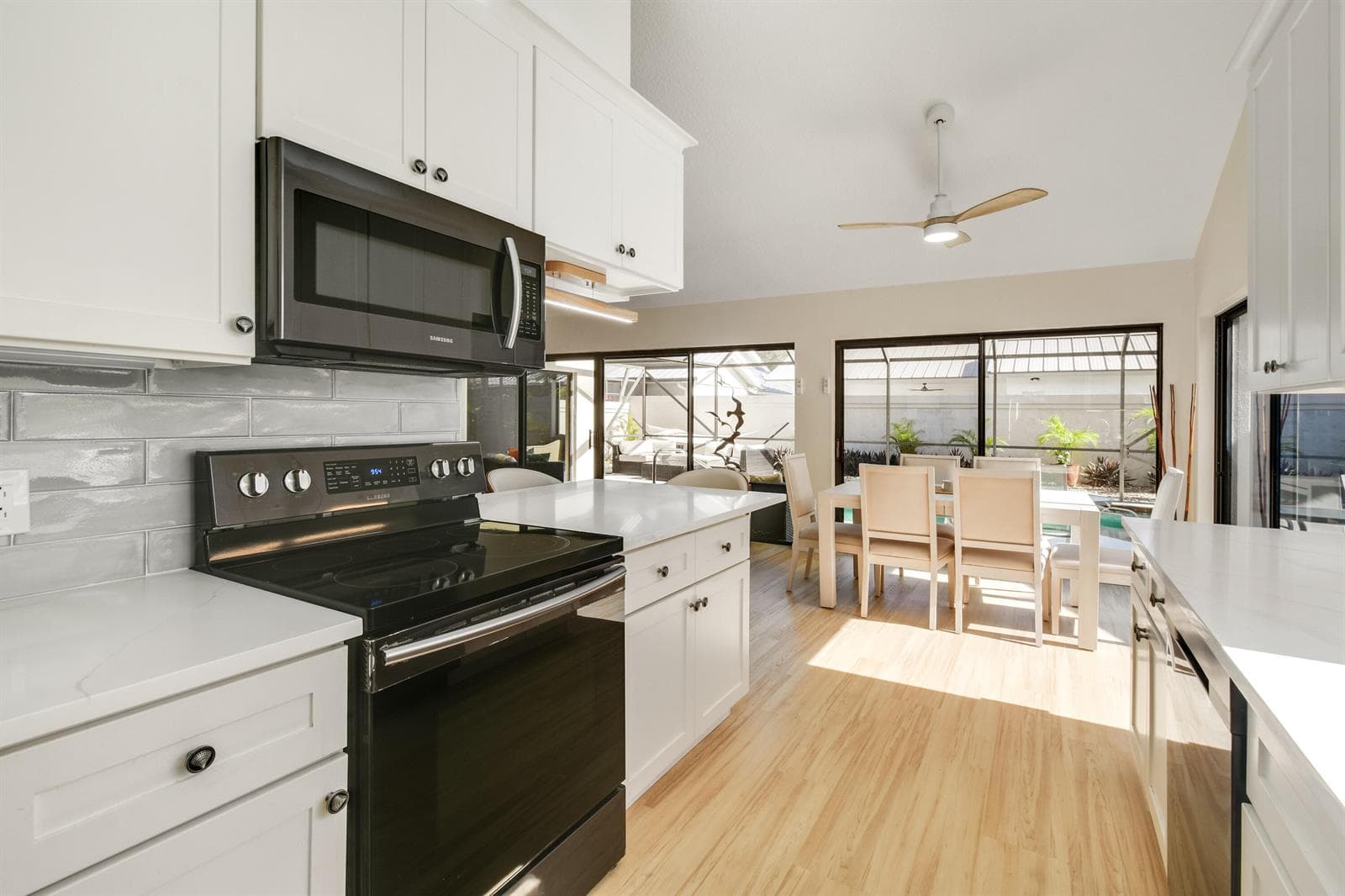 137 Harbourside Circle, Jupiter, FL 33477 photo 9
