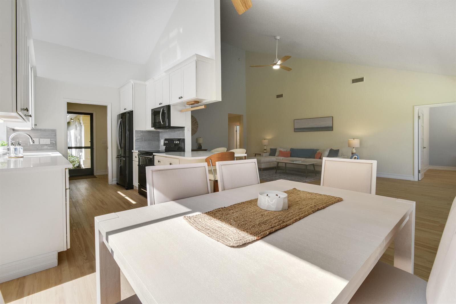 137 Harbourside Circle, Jupiter, FL 33477 photo 10