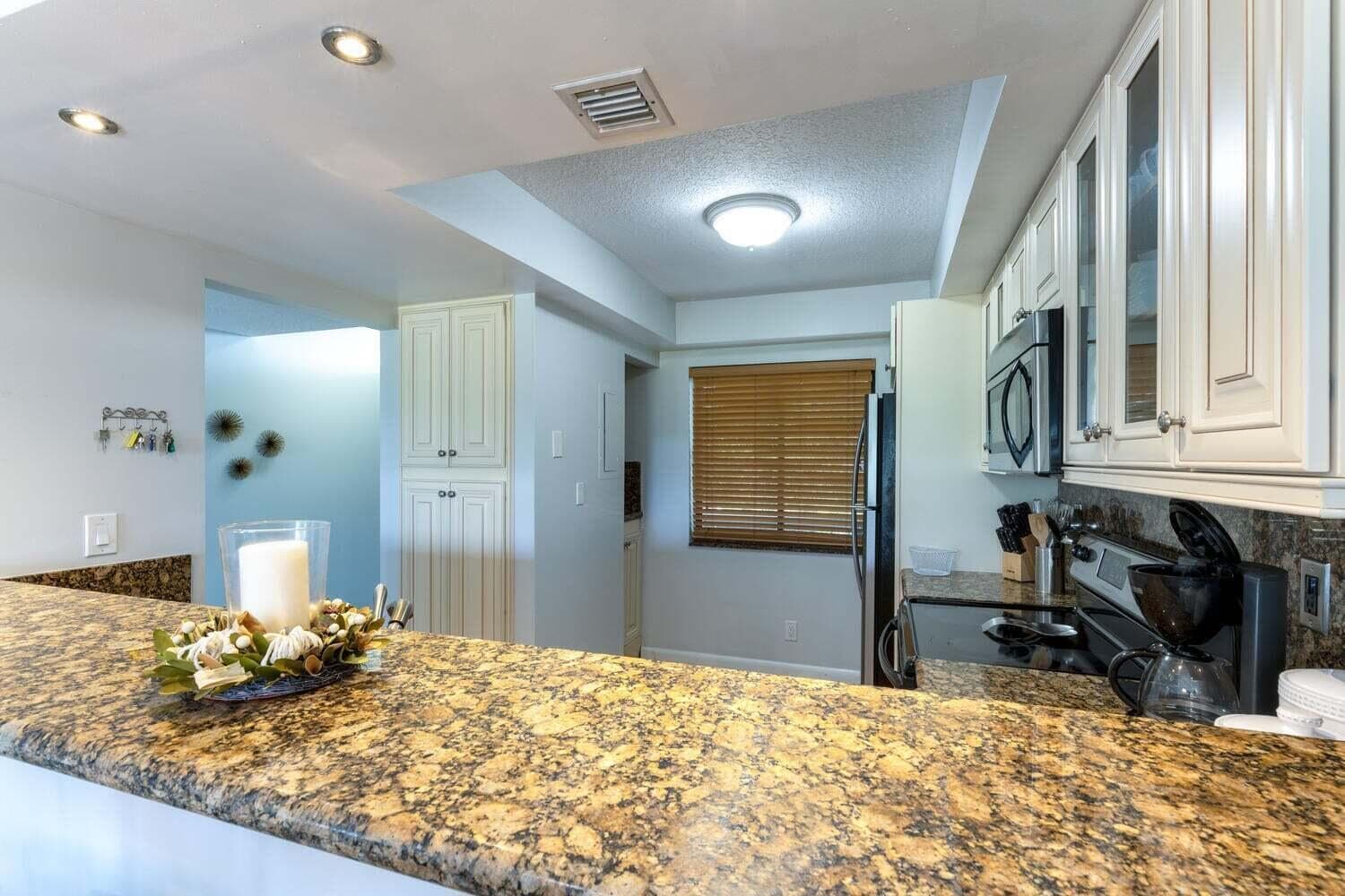 3050 Presidential Way # 305, West Palm Beach, FL 33401 photo 12