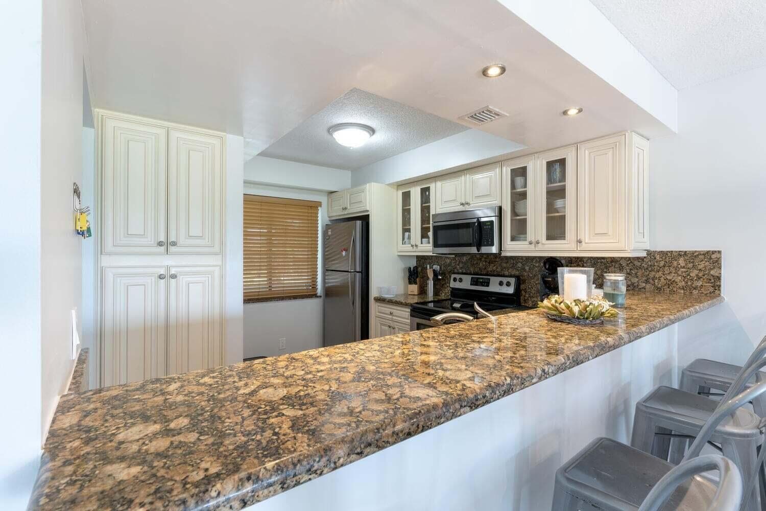 3050 Presidential Way # 305, West Palm Beach, FL 33401 photo 11