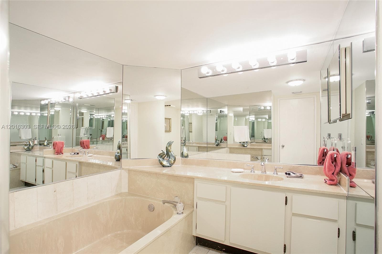 1717 N Bayshore Dr # A-3751, Miami, FL 33132 photo 7