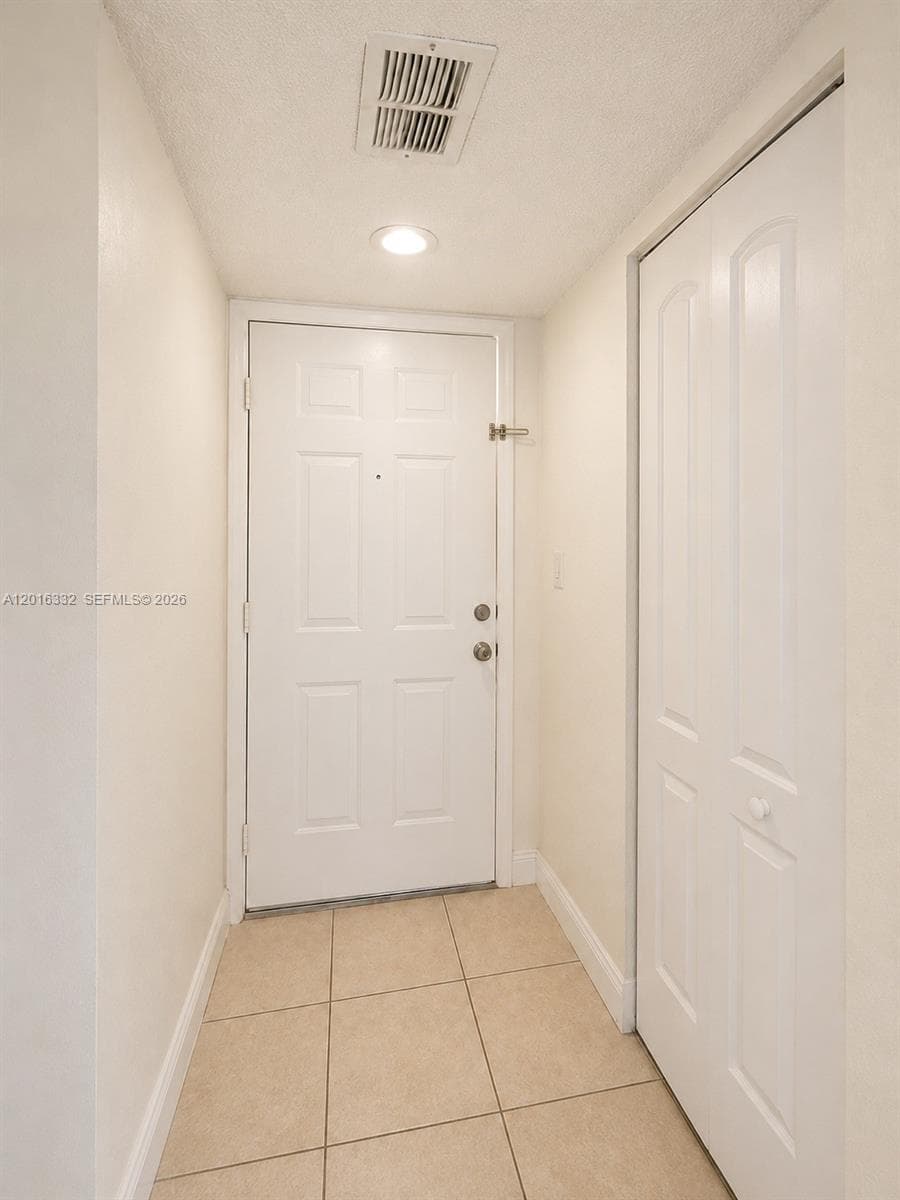 17911 NW 68th Ave # M201, Hialeah, FL 33015 photo 6