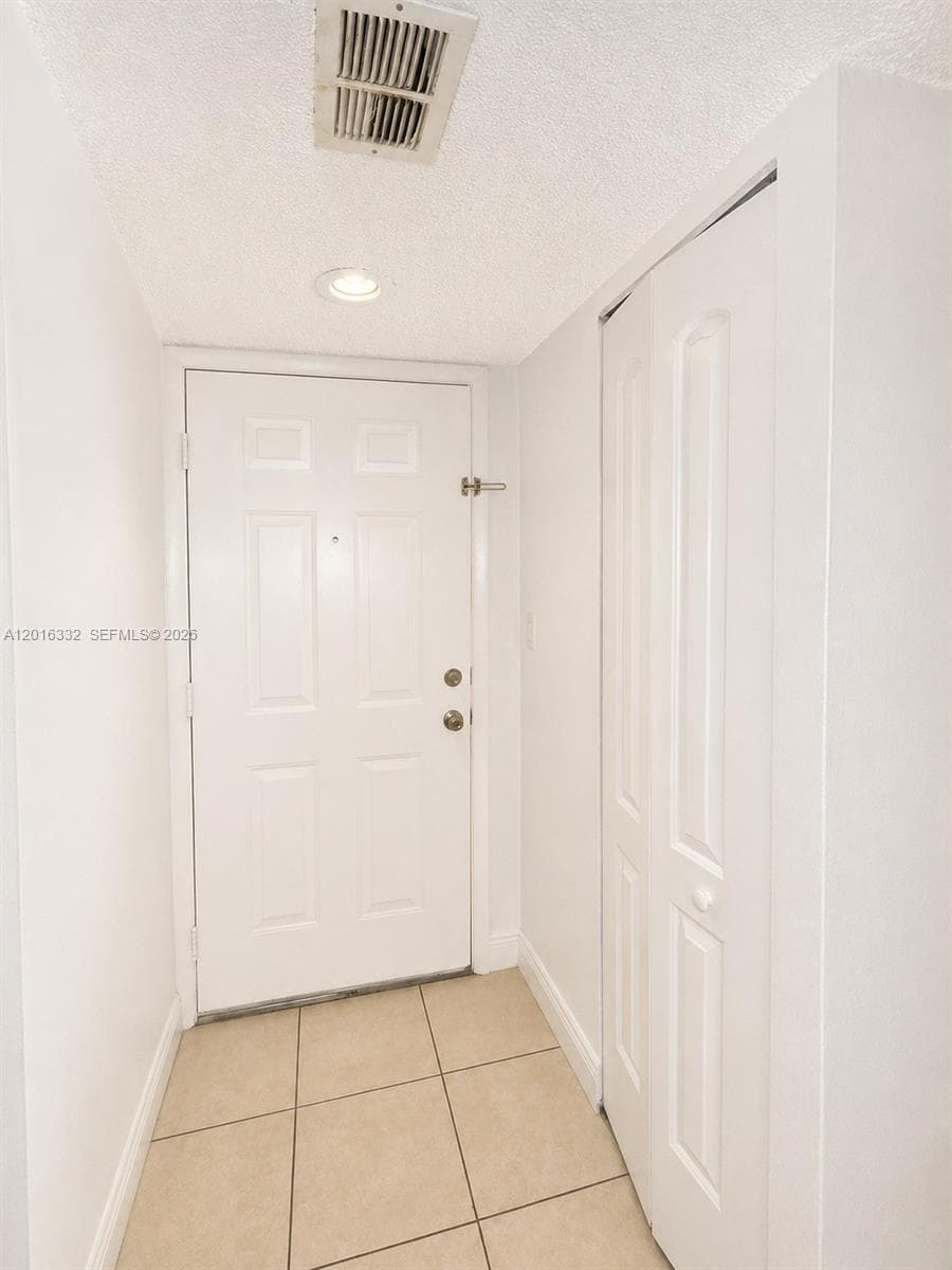 17911 NW 68th Ave # M201, Hialeah, FL 33015 photo 11