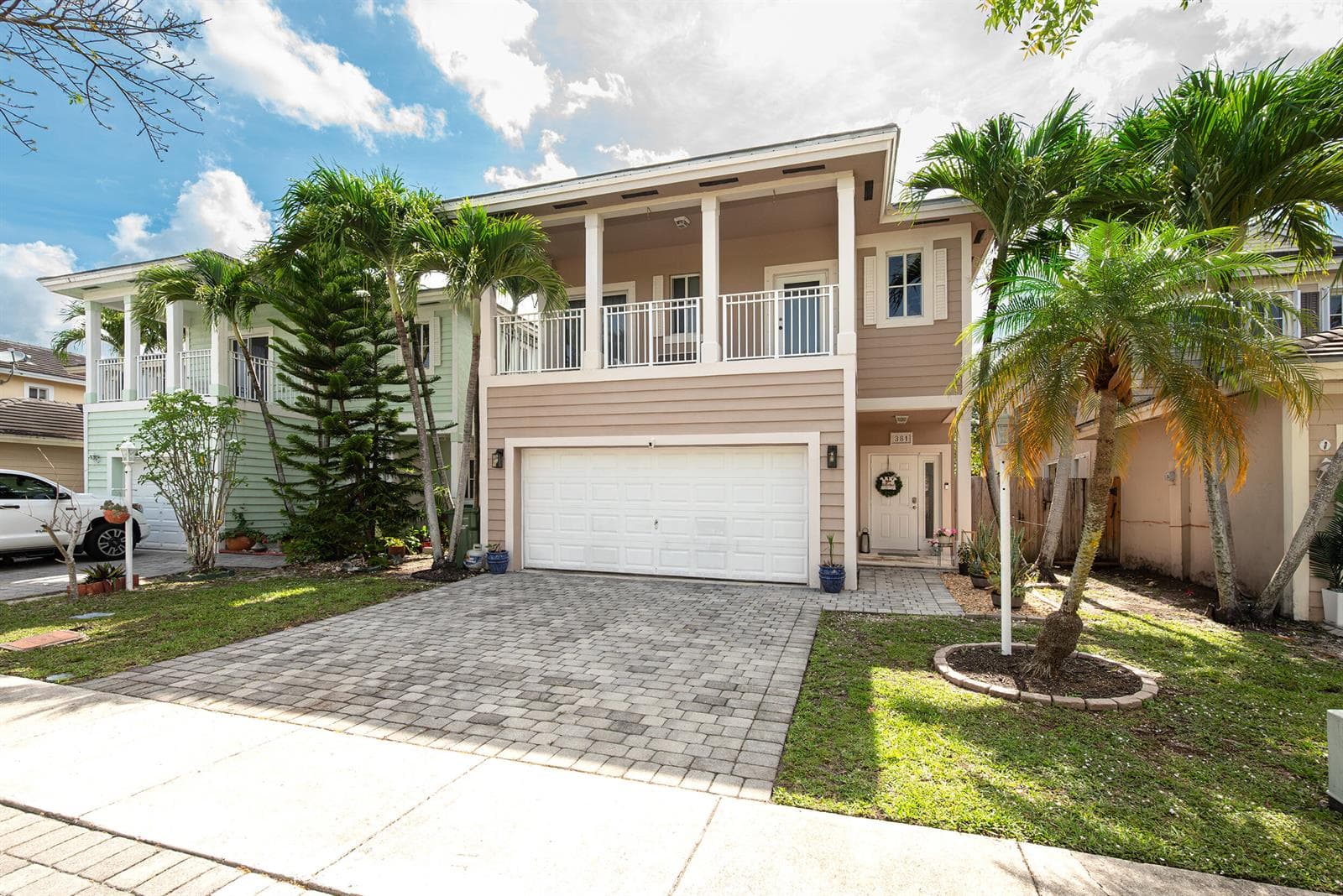 381 NE 35th Terrace, Homestead, FL 33033 photo 2