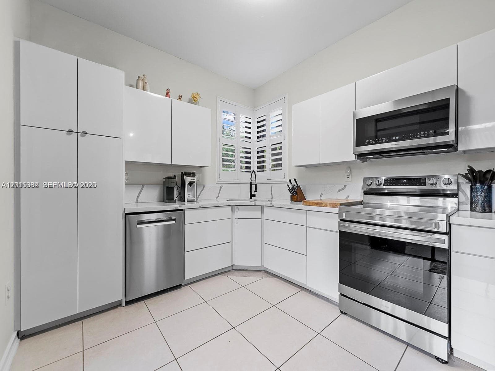 15533 N Miami Lakeway N # 101-19, Miami Lakes, FL 33014 photo 11