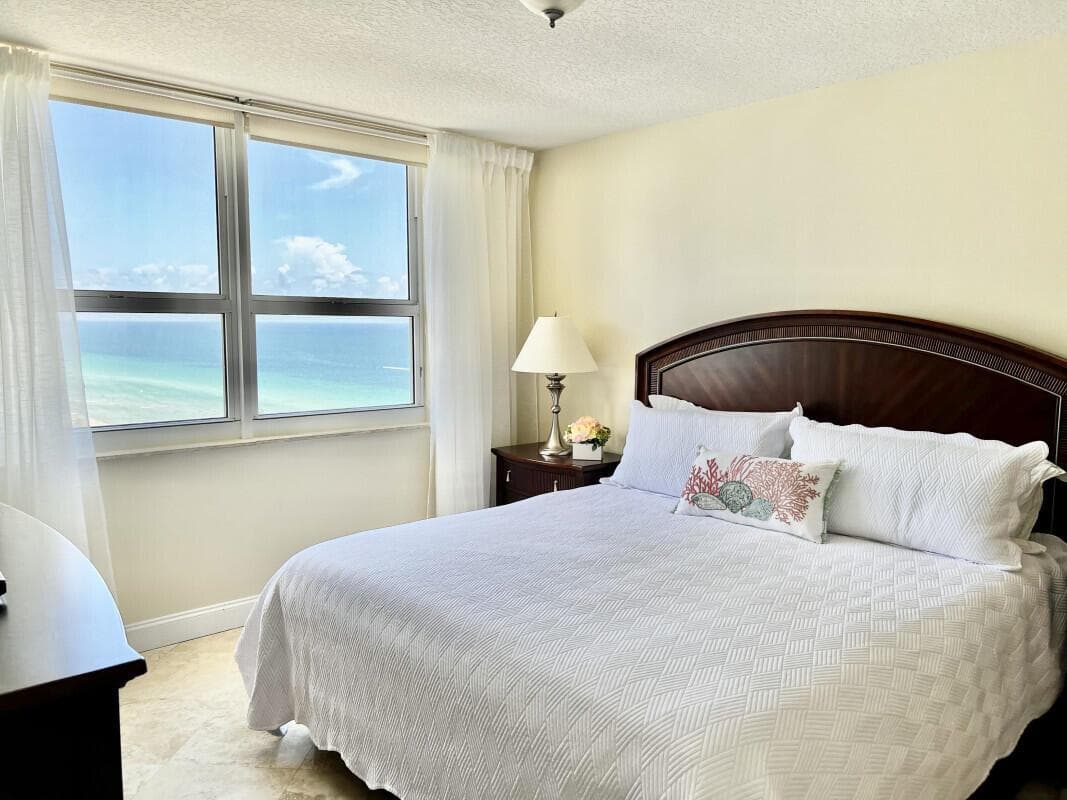 2080 S Ocean Drive # 1608, Hallandale Beach, FL 33009 photo 2