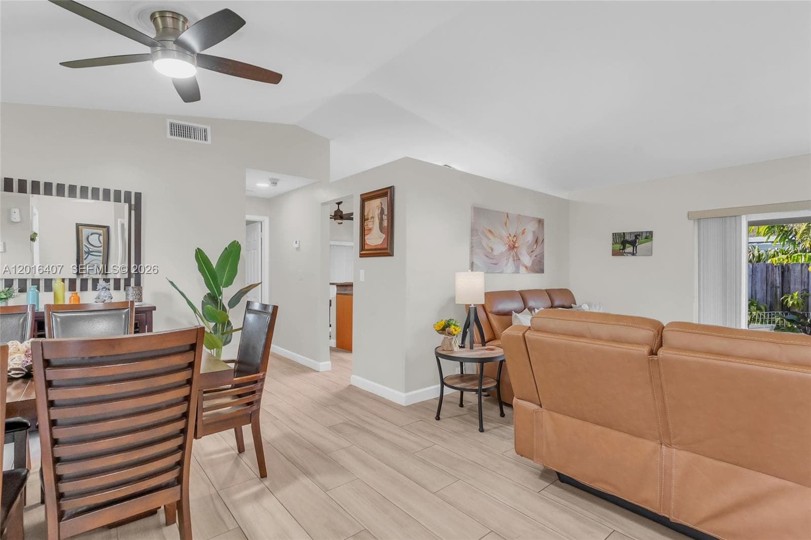 8266 NW 192nd Ter, Hialeah, FL 33015 photo 4
