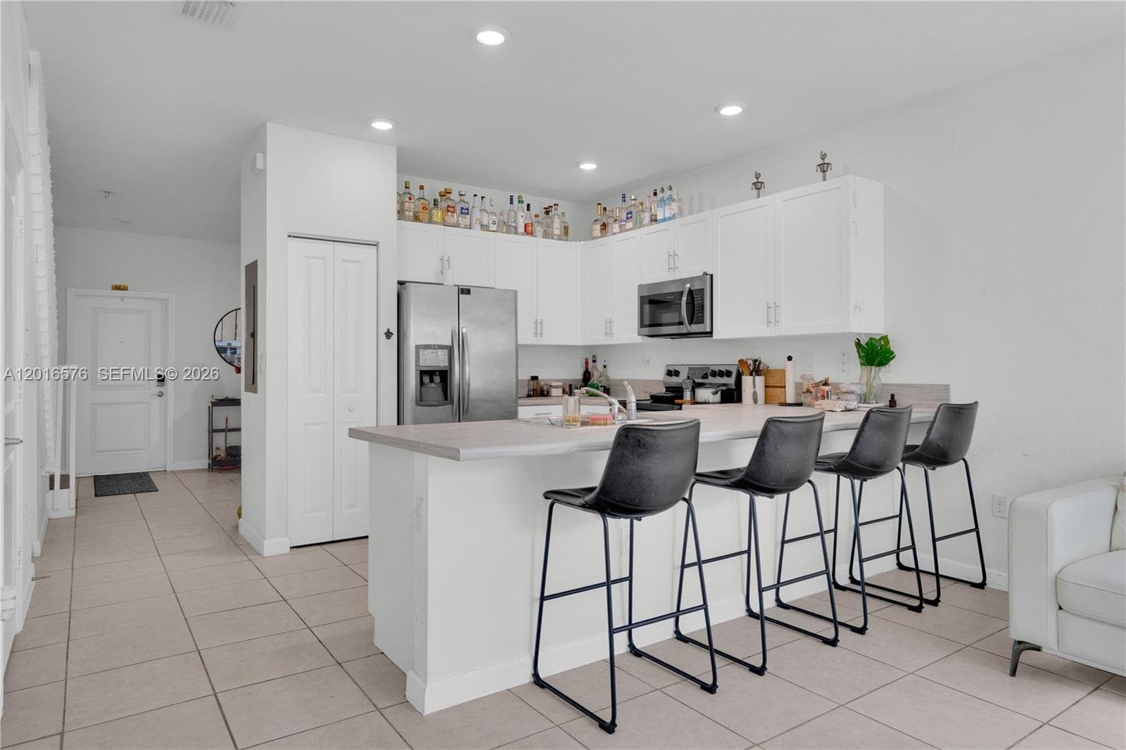 1469 SE 26th Ter, Homestead, FL 33035 photo 9