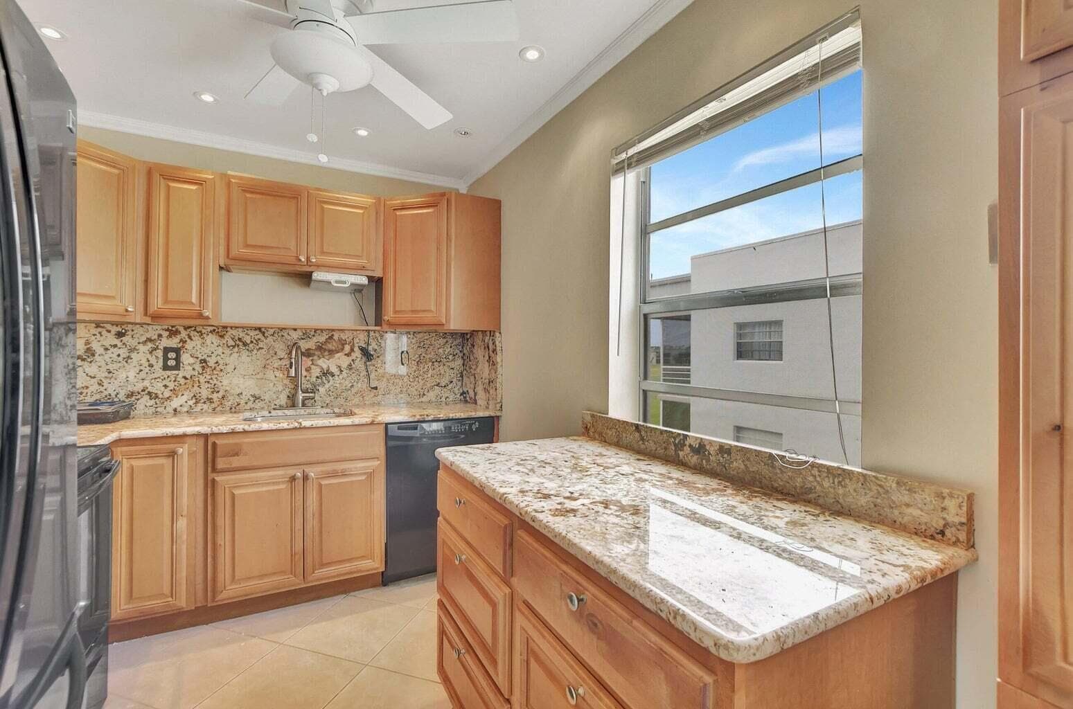 187 Normandy D, Delray Beach, FL 33484 photo 8