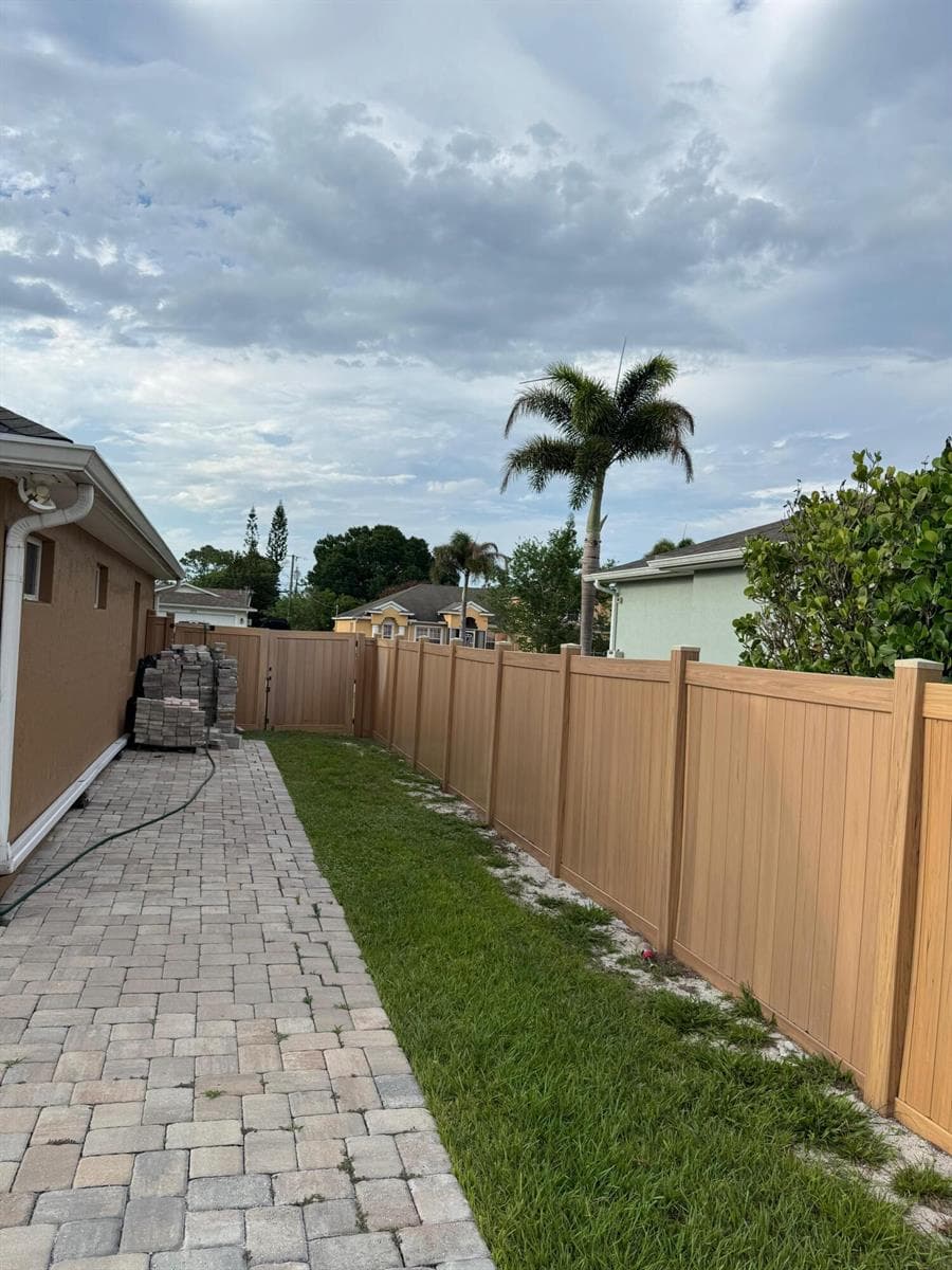 170 SW Pilsner Circle, Port St. Lucie, FL 34953 photo 5