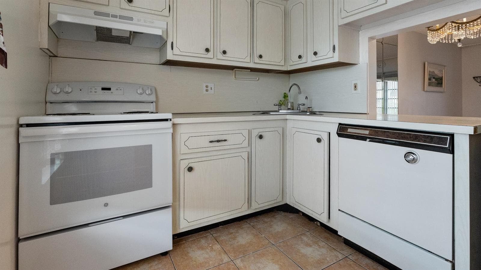 5890 NW 64th Avenue # 308, Tamarac, FL 33319 photo 9