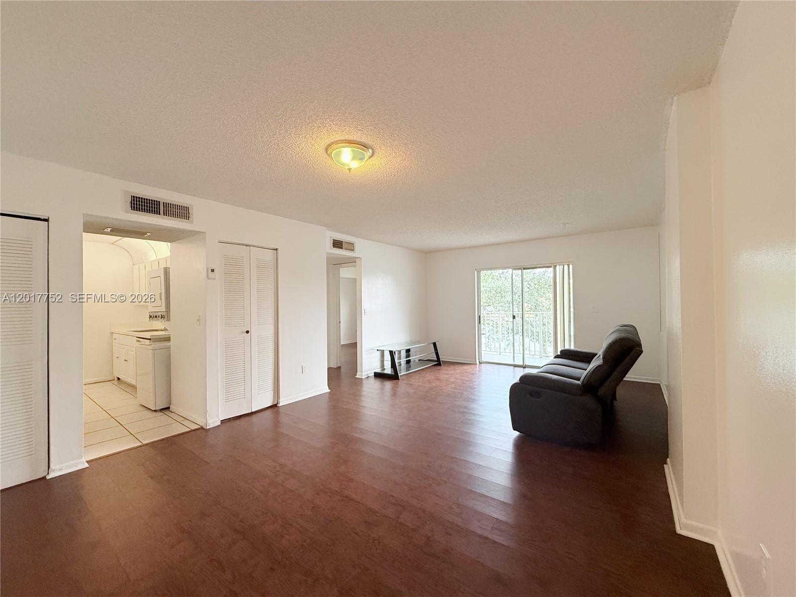 8260 SW 210th St # 108, Cutler Bay, FL 33189 photo 6