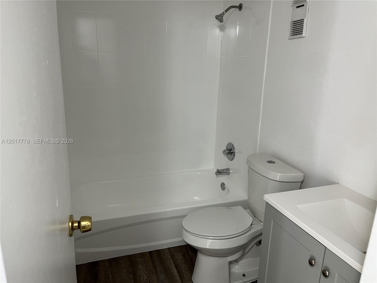 9190 Fontainebleau Blvd # 202, Miami, FL 33172 photo 7