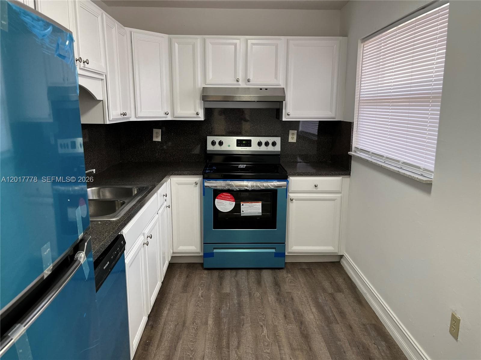 9190 Fontainebleau Blvd # 202, Miami, FL 33172 photo 8