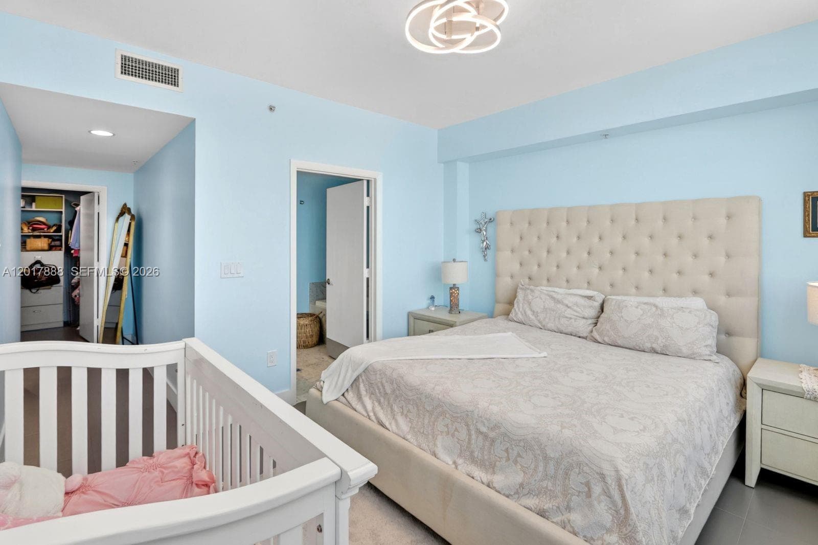 244 Biscayne Blvd # 3602, Miami, FL 33132 photo 11