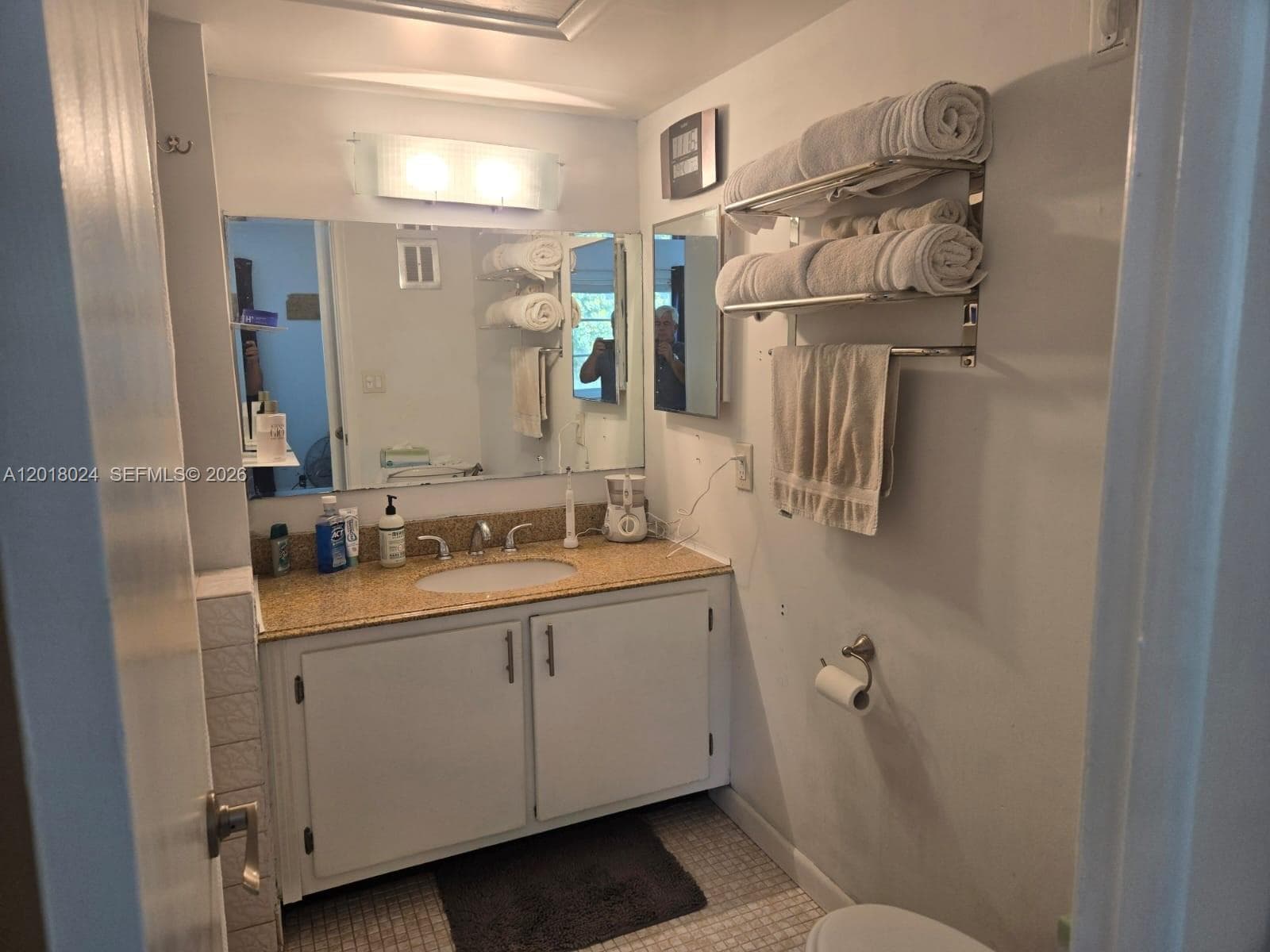 1950 N Andrews Ave # 208D, Wilton Manors, FL 33311 photo 12