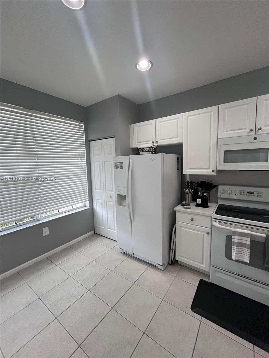 681 NW 42nd Ave # -, Plantation, FL 33317 photo 4