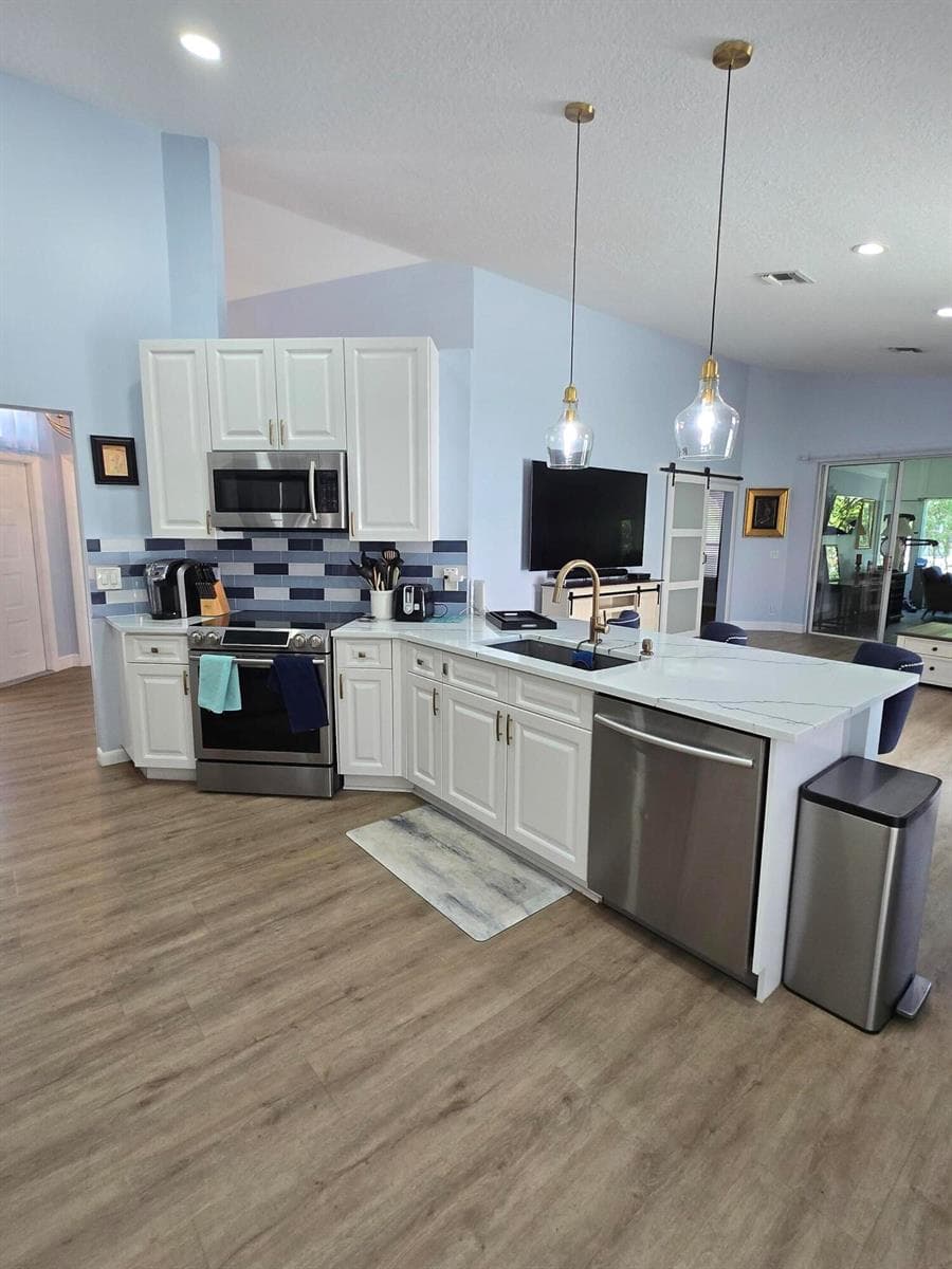 3963 Redondo Court, Boca Raton, FL 33487 photo 9