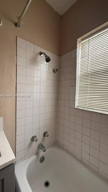 646 NW 14th Ter # APT EAST, Fort Lauderdale, FL 33311 photo 10