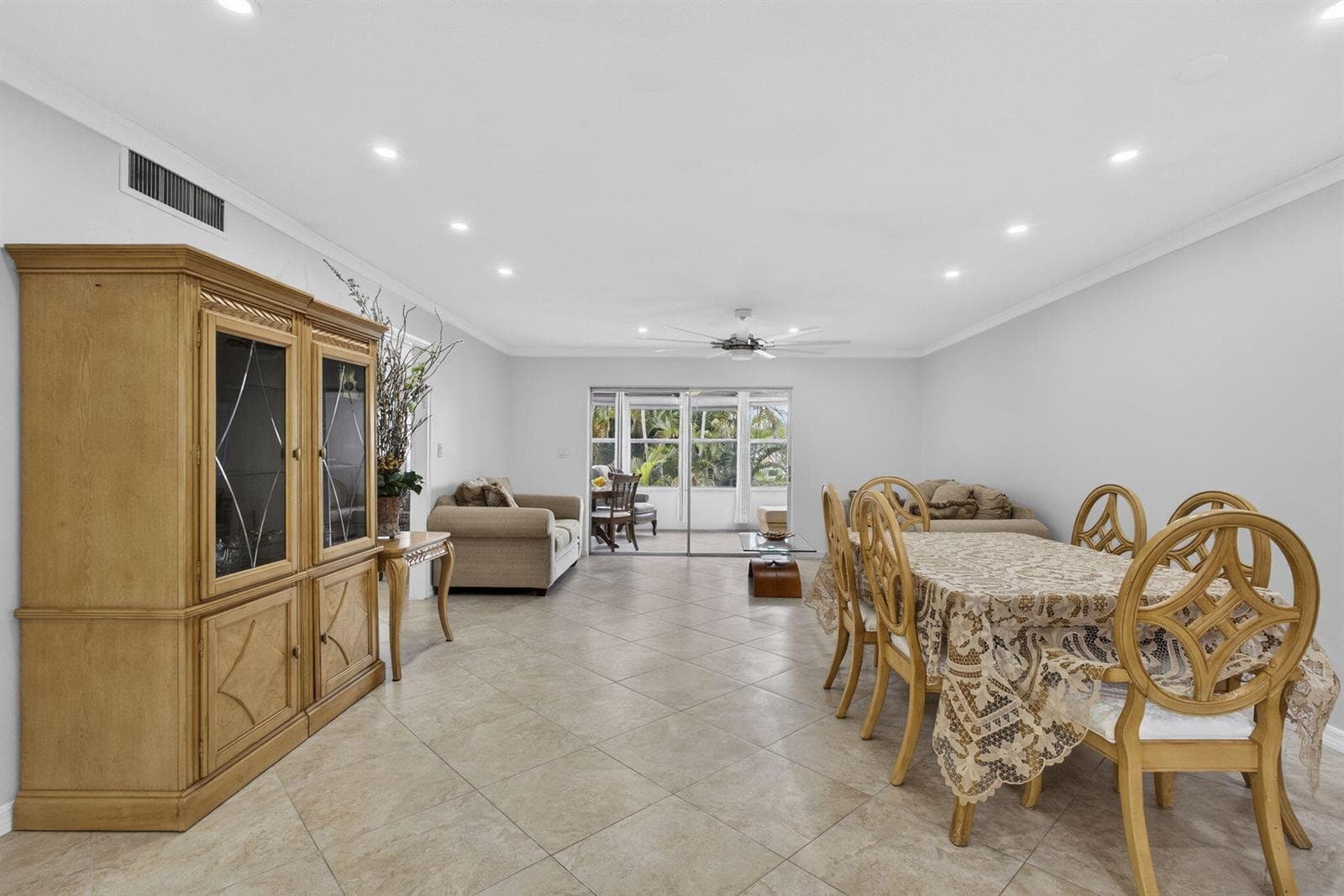 59 Plymouth G, West Palm Beach, FL 33417 photo 6