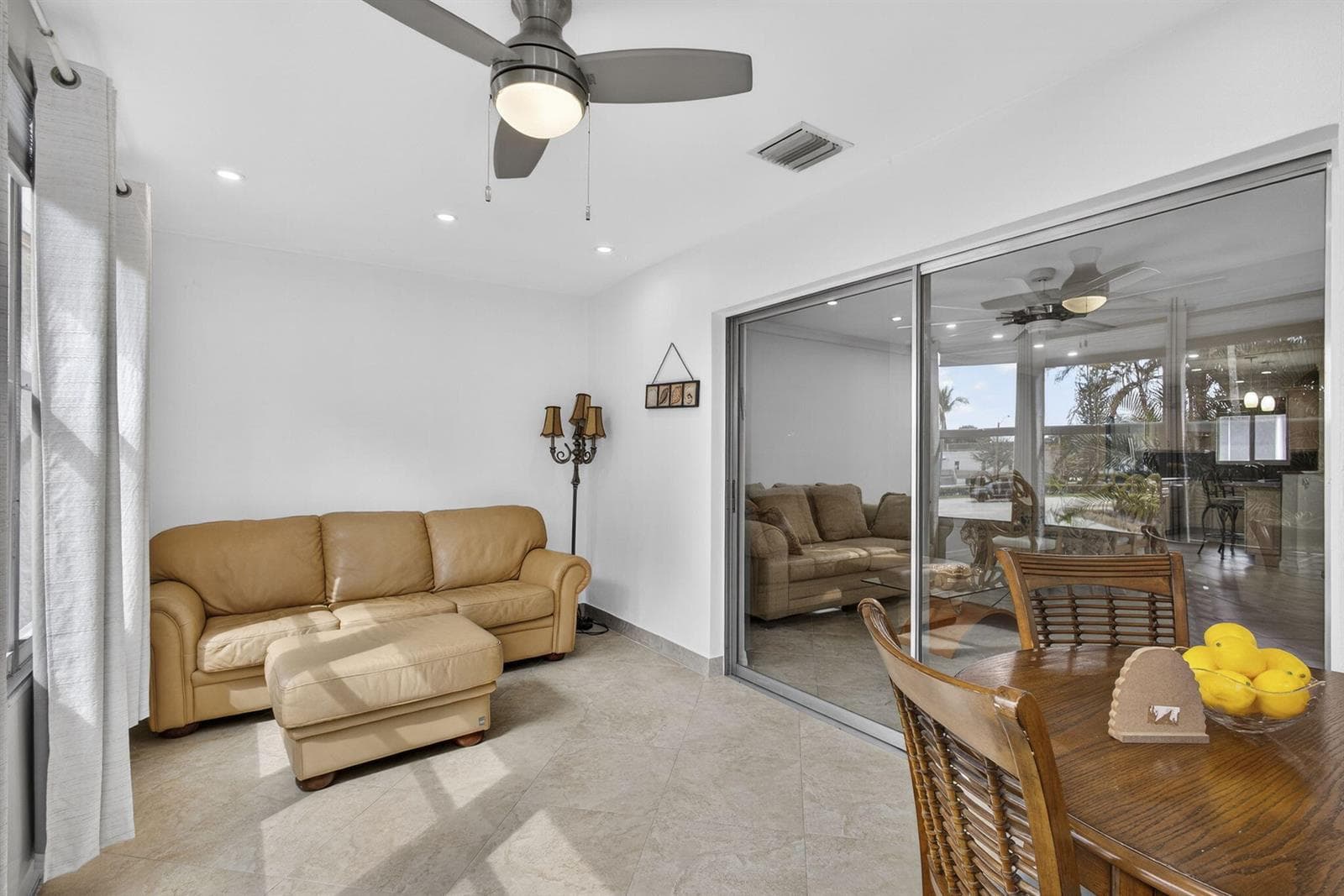 59 Plymouth G, West Palm Beach, FL 33417 photo 9