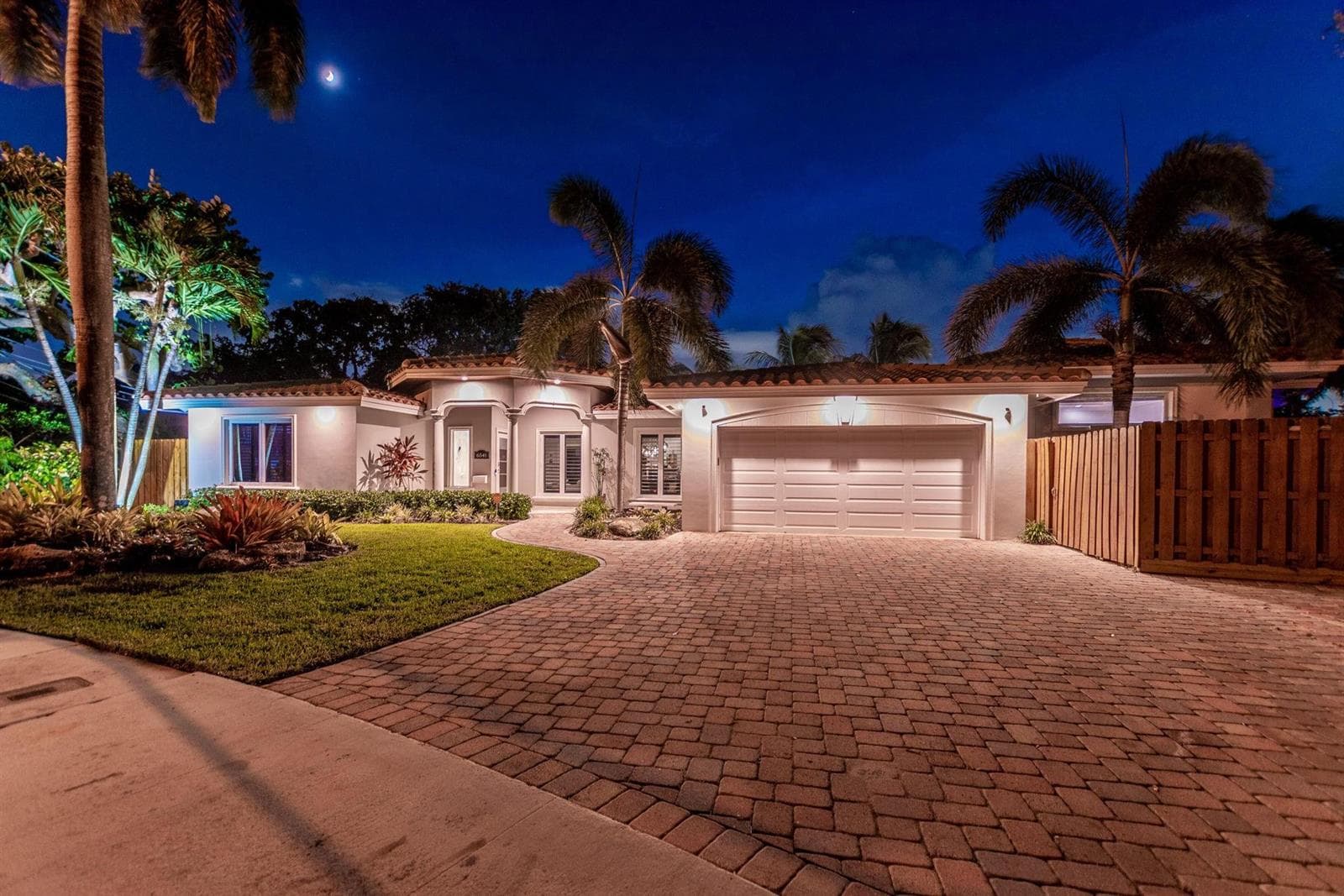 6541 NE 20th Avenue, Fort Lauderdale, FL 33308 photo 2