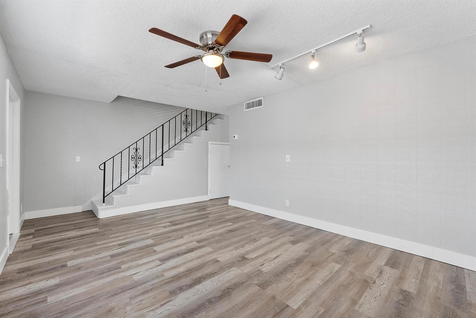 6659 SW 41st Place # 38, Davie, FL 33314 photo 11