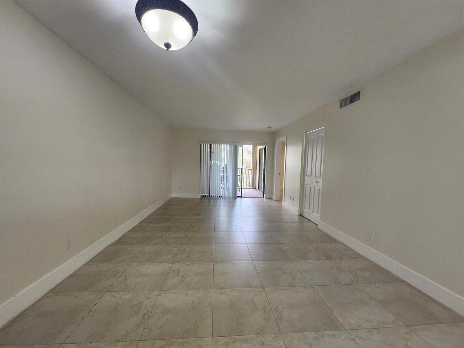 3470 Foxcroft Road # 207, Miramar, FL 33025 photo 4